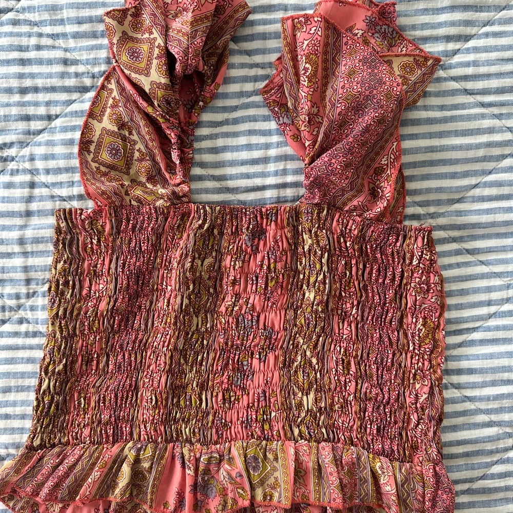 Chic Pink Smocked Crop Top